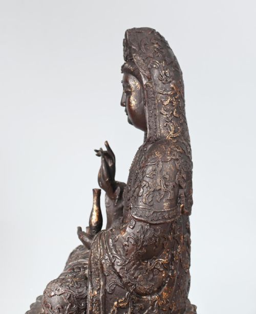 ANTIQUE BRONZE BUDDHA STATUE GUANYIN KWAN YIN BODHISATTVA OF COMPASSION SCULPTURE - ADDITIONAL PHOTO 2