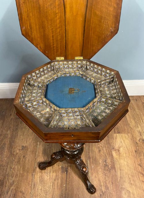 VICTORIAN SEWING BOX GAMES CHESS TABLE SIDE 1880 - ADDITIONAL PHOTO 4