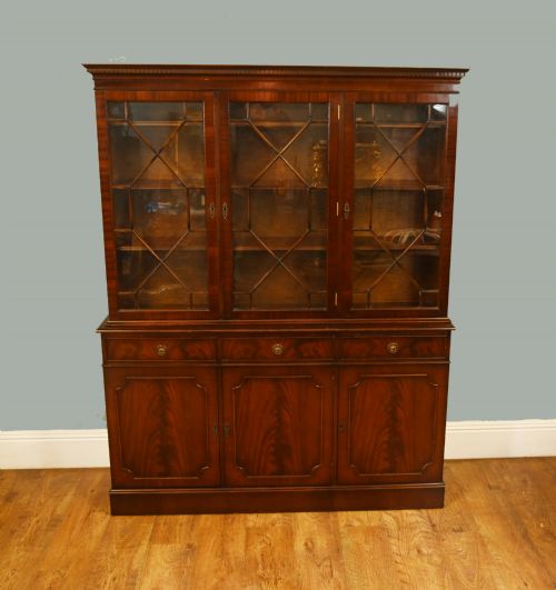 GEORGIAN REVIVAL MAHOGANY BOOKCASE CABINET - ADDITIONAL PHOTO 1