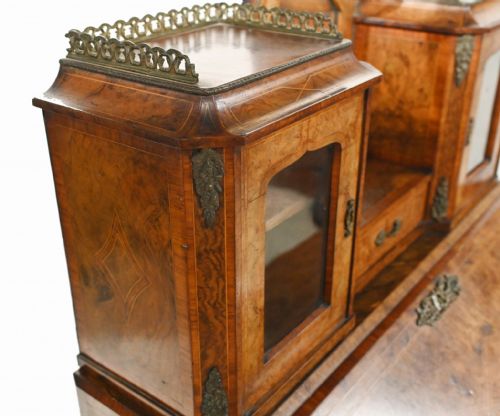 ANTIQUE FRENCH DESK WALNUT BONHEUR DE JOUR LADIES DESK CIRCA 1880 - ADDITIONAL PHOTO 1