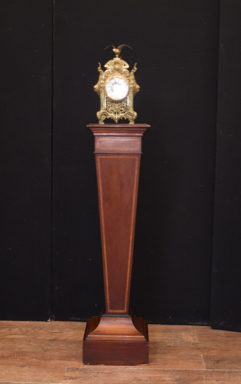 Edwardian Pedestal Column - Display Table