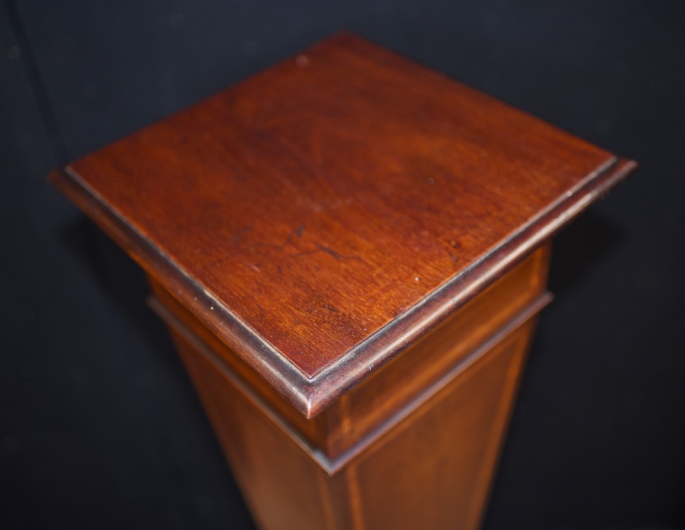 Edwardian Pedestal Column - Display Table View X