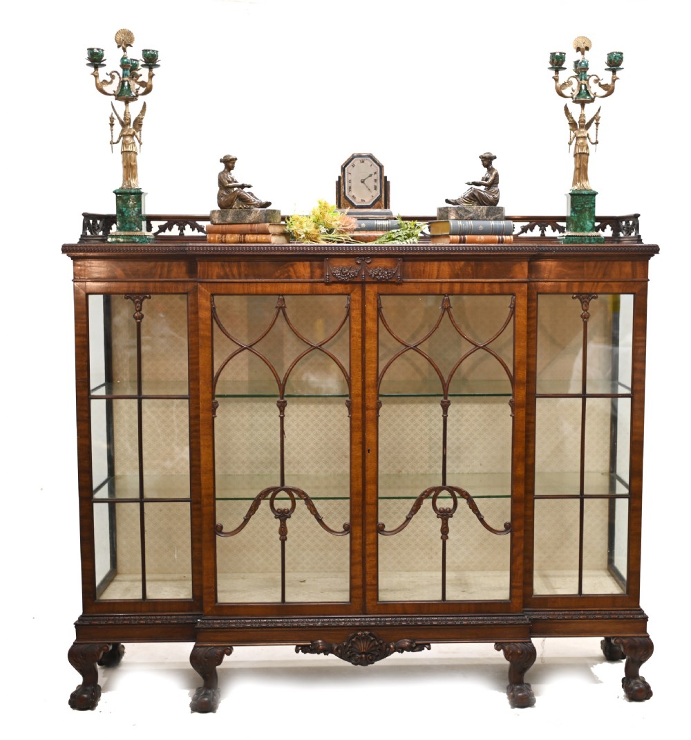 Antique Chippendale China Cabinet Mahogany Antique 1910 View VI