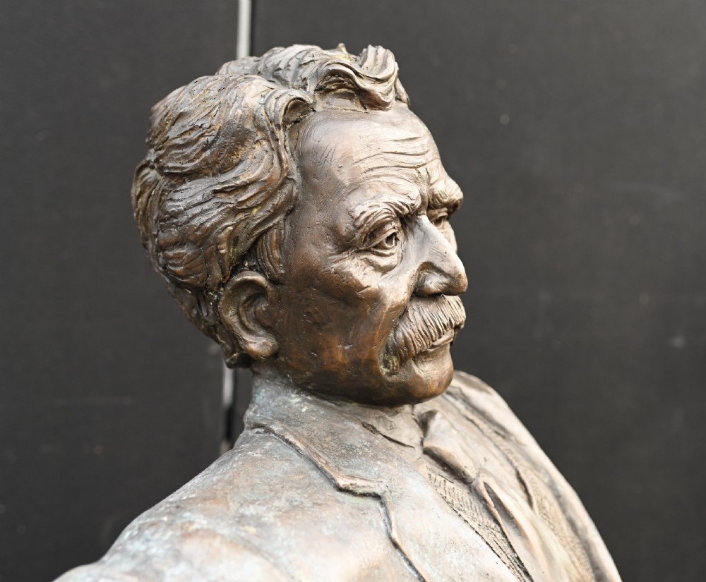 Large Bronze Garden Bench with Lifesize Albert Einstein Statue View IX