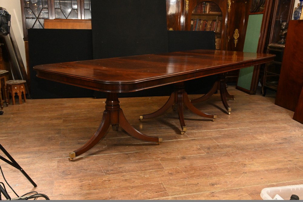 Regency Dining Table Mahogan Extending Regency Pedestal Base View XV
