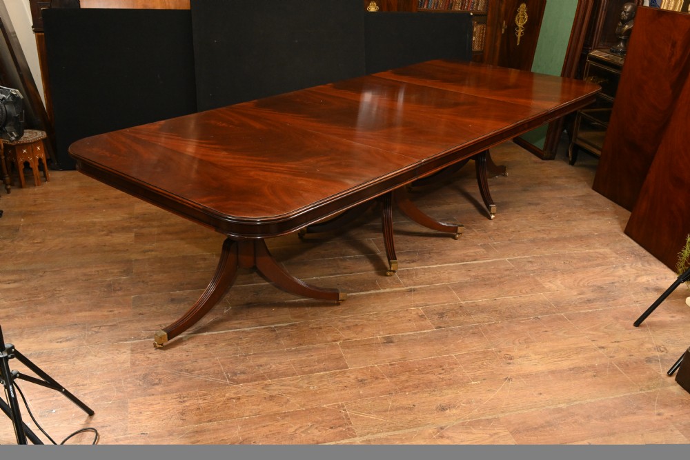 Regency Dining Table Mahogan Extending Regency Pedestal Base View XVI