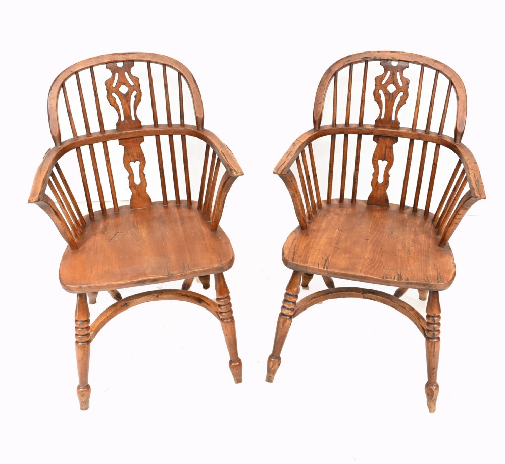 8 Set Windsor Dining Chairs Farmhouse Kitchen  View III