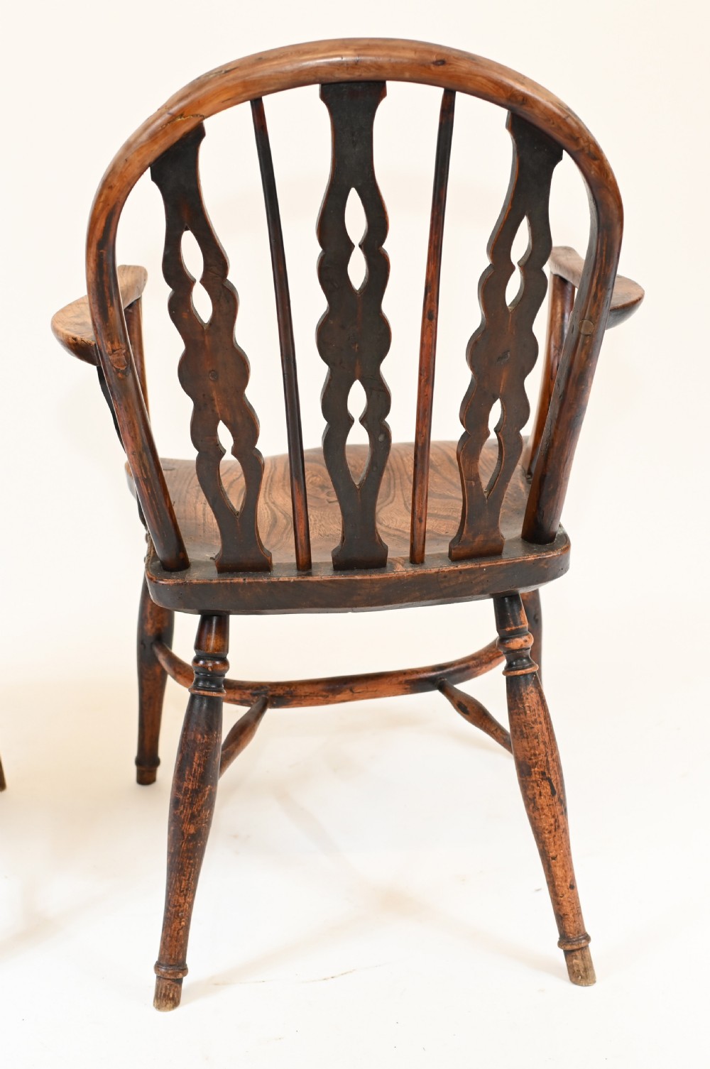 8 Windsor Dining Chairs Elm Wood Farmhouse Diners View X