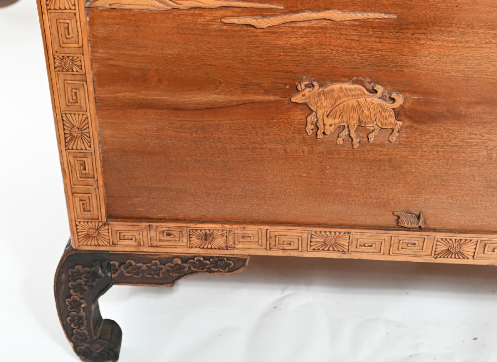Chinese Camphor Chest Wedding Trunk Carved Figurines 1910 View XIV
