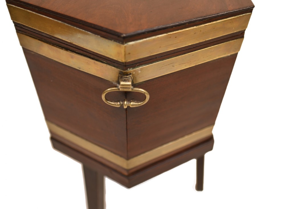 Georgian Wine Cooler Antique Mahogany Chest 1790 View III
