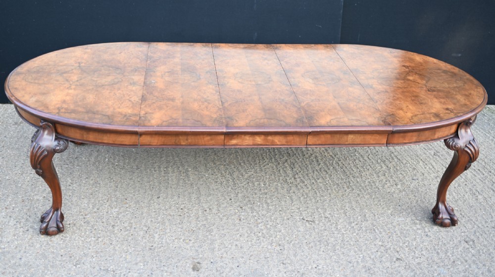 Chippendale Dining Table Walnut Extending Ball And Claw Antiques