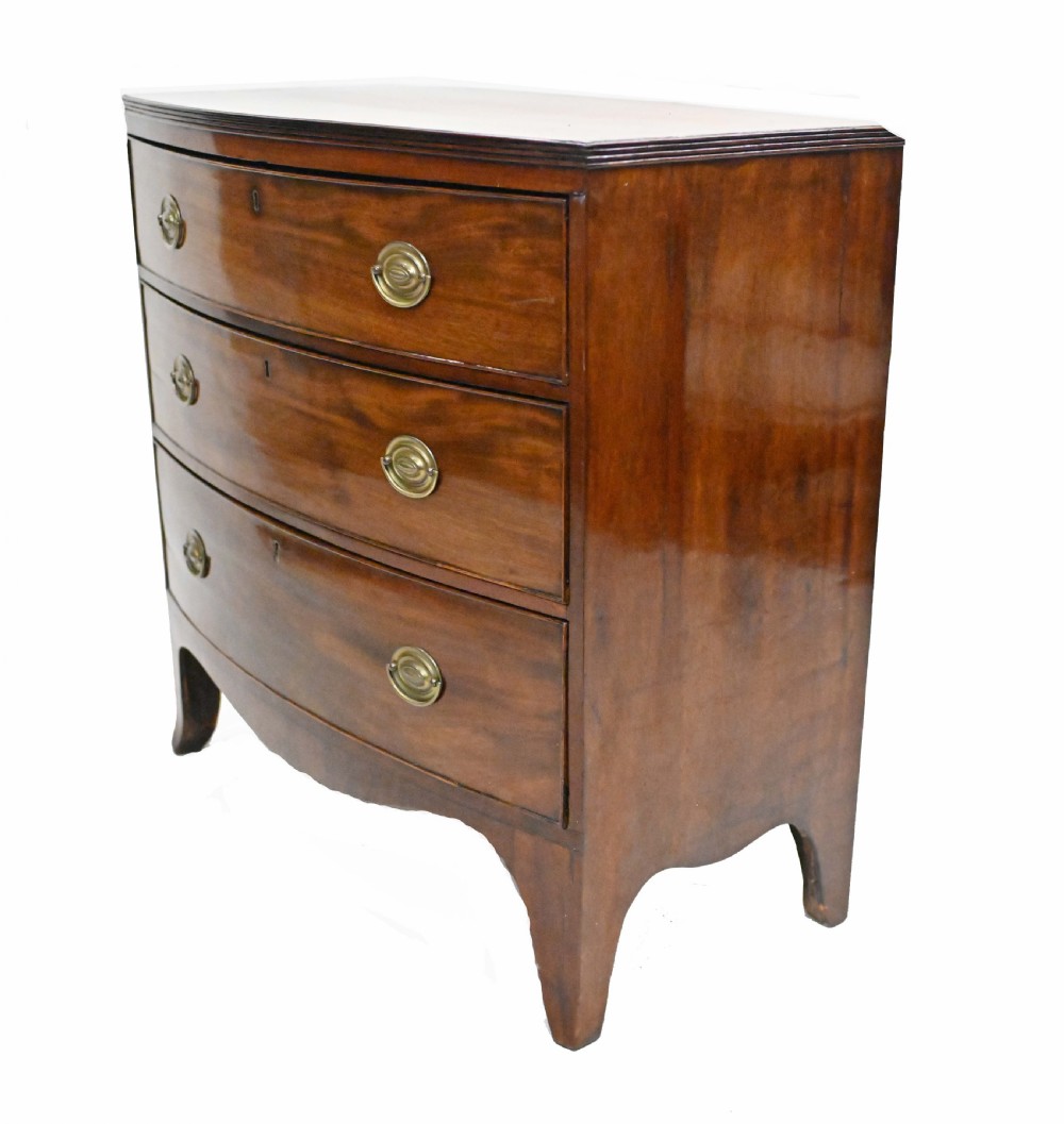 Georgian Bow Fronted Chest Mahogany 1820
 View V
