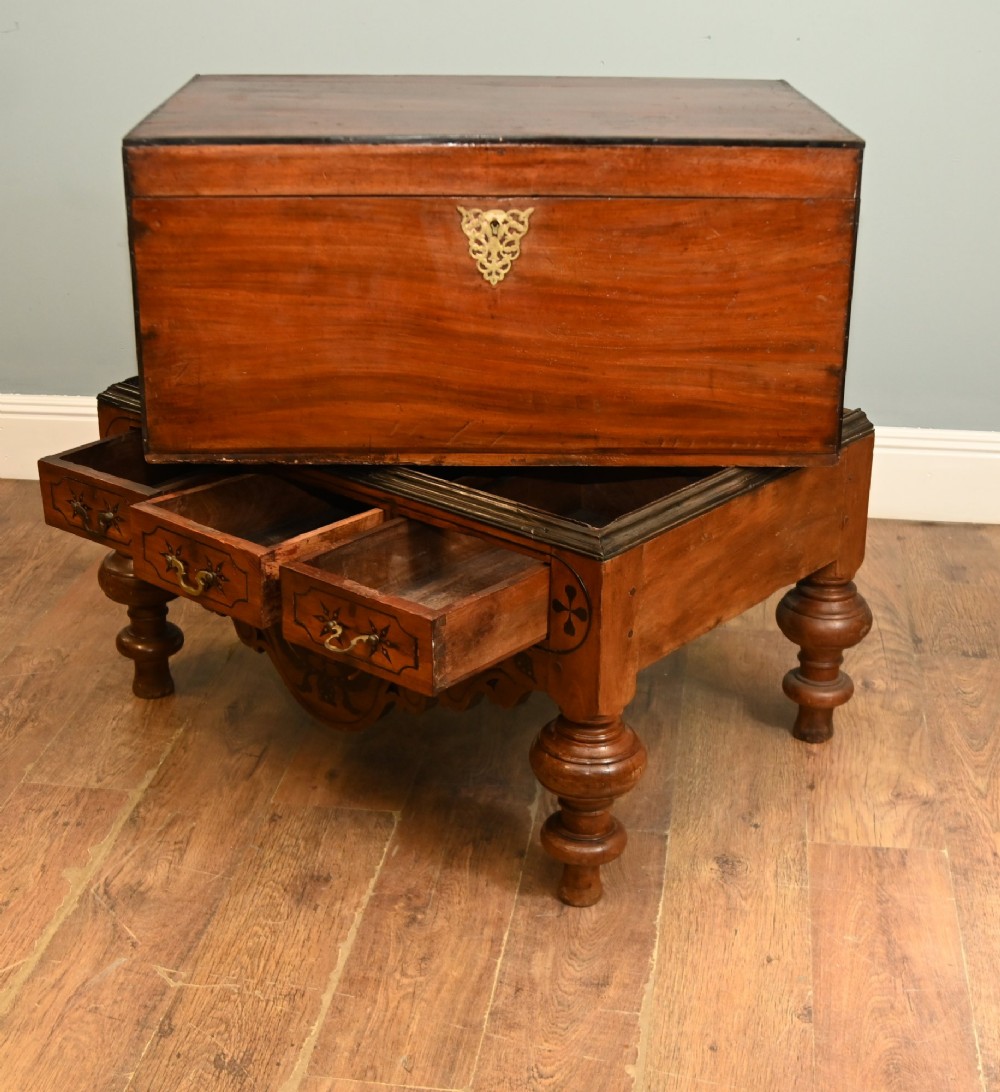Antique Portuguese Inlaid Linen Trunk Marriage Chest 1800 View IX