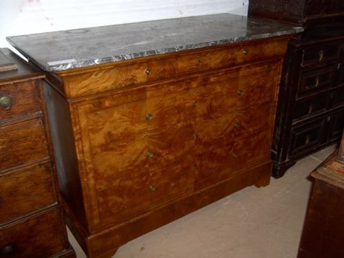 Burr Ash Commode