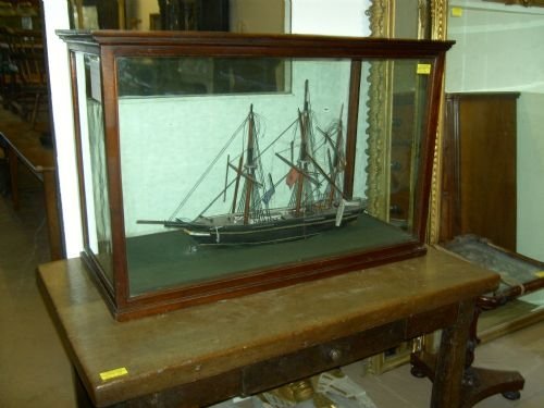 Model Boat