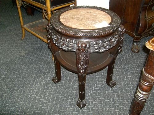 Urn Stand