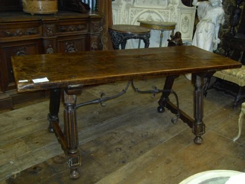 Oak Table