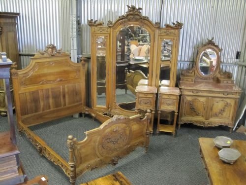 Walnut Bedroom Suite
