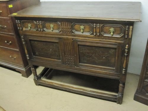 Dresser Base