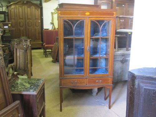 Display Cabinet
