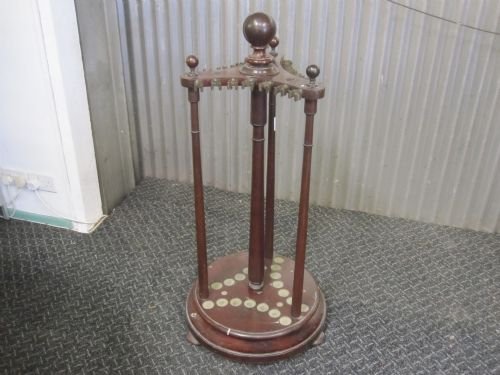 Cue Stand