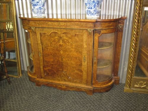 Credenza
