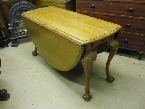 Pine Table