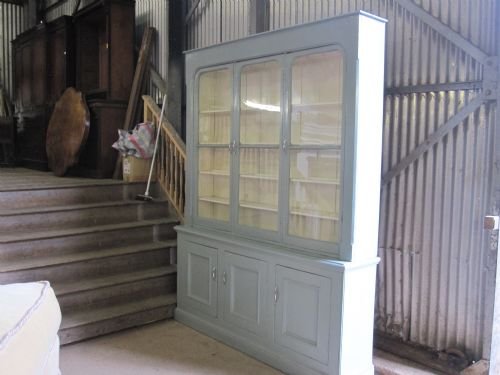 Pine Dresser