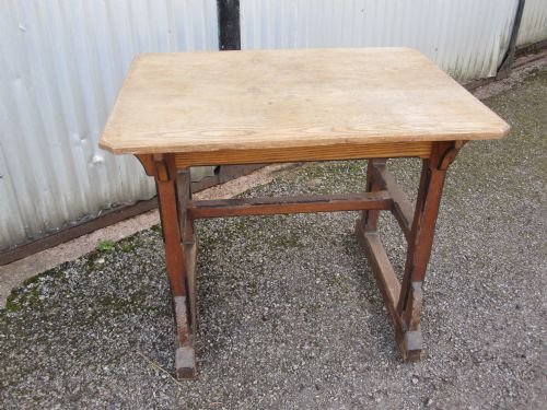 Oak Table
