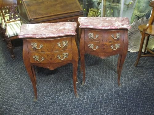 Pair Small Commodes
