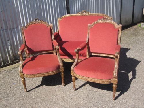 Gilt Suite