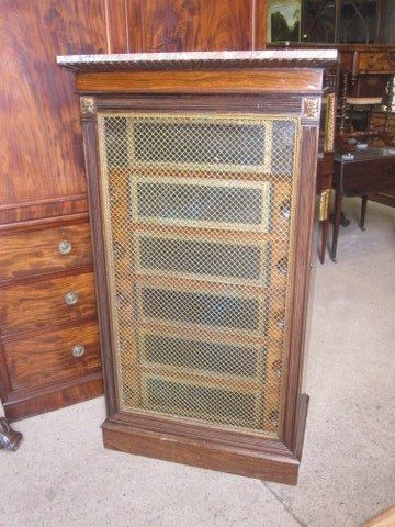 Folio Cabinet