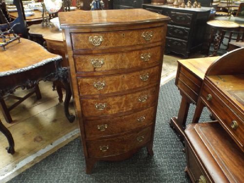 Bow Chest