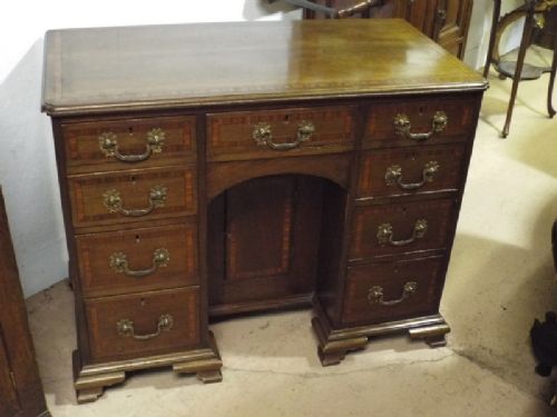 Kneehole Desk