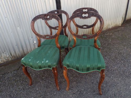 4 Chairs