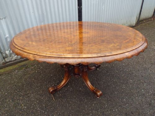 Looe Table