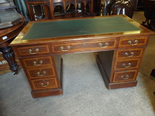 Pedestal Desk