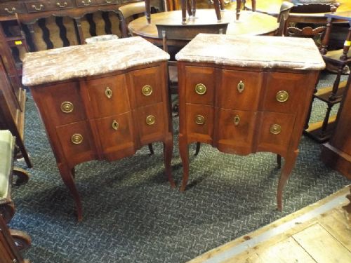 Pair Commodes