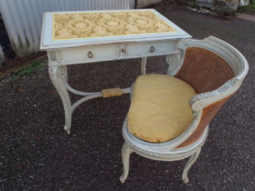 Desk Set