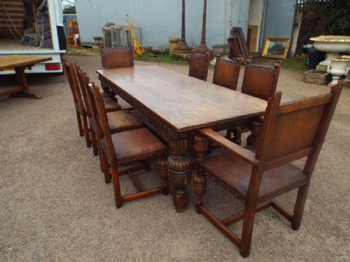 Table with 8 Chairs