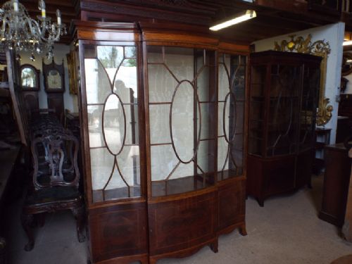 Display Cabinet