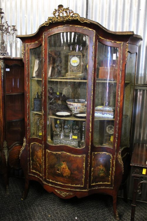 Display Cabinet