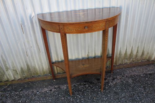 Pier Table
