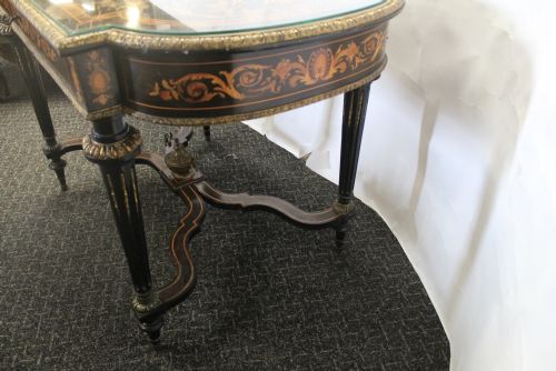 CENTRE TABLE - ADDITIONAL PHOTO 2
