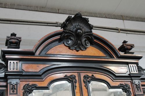 DUTCH CABINET - ADDITIONAL PHOTO 4