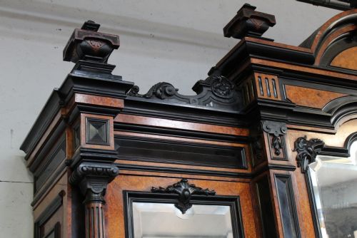 DUTCH CABINET - ADDITIONAL PHOTO 5