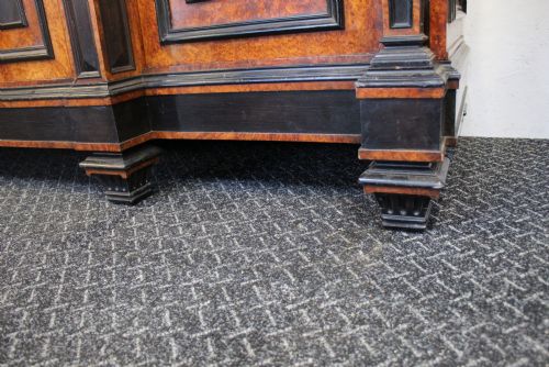DUTCH CABINET - ADDITIONAL PHOTO 9