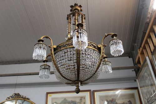 Chandelier