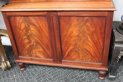 BOOKCASE - ADDITIONAL PHOTO 2