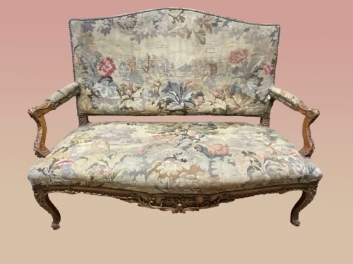 AN 18TH CENTURY FRENCH SETTEE WITH ANTIQUE UPHOLSTERY C1780 - ADDITIONAL PHOTO 4